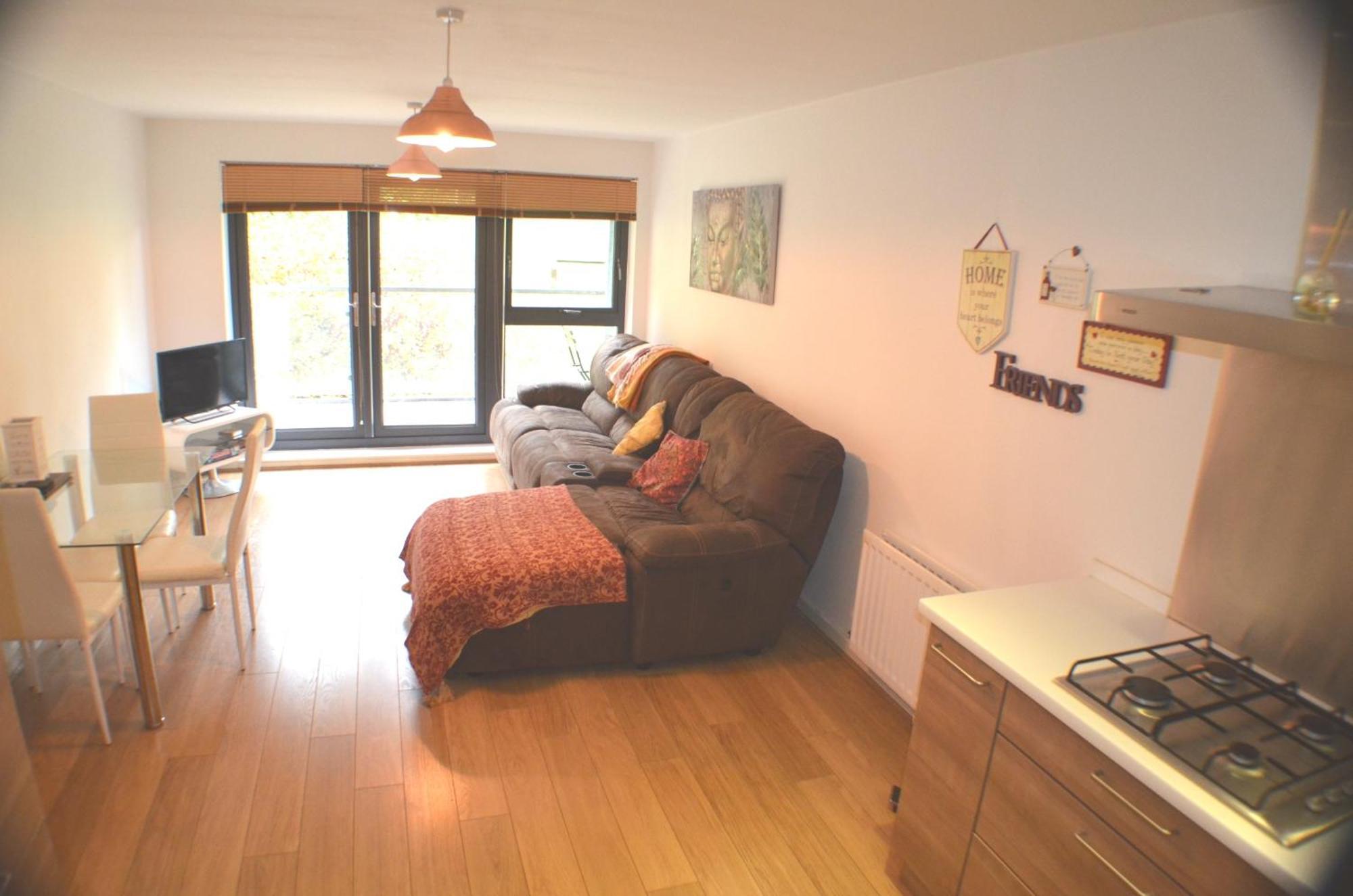 Brentwood Town Retreat - Large 2 Bedroom Apartment Habitación foto